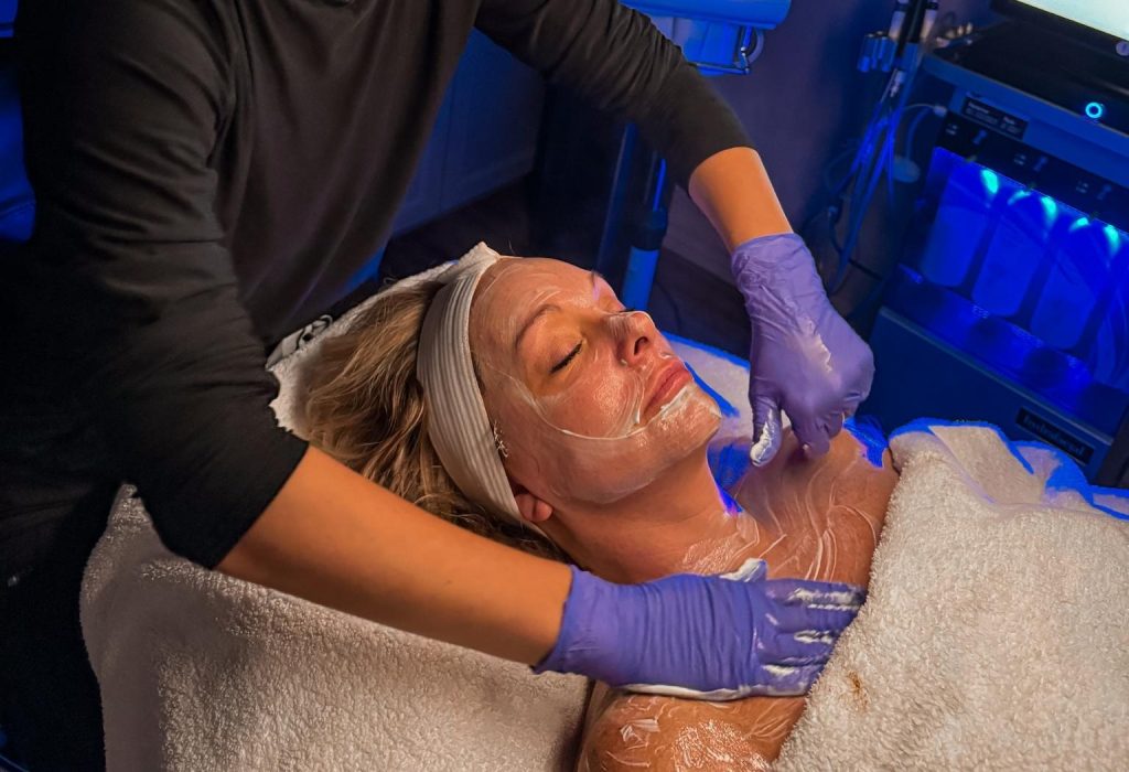 microneedling kansas city functional medicine near me holistic doctor wellness clinic kansas city hormone therapy kansas city weight loss kansas city Hydrafacial Kansas city